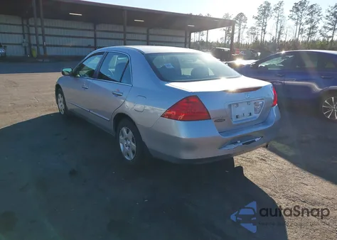 2007 Honda Accord 2.4 Lx from USA, damaged, VIN 1HGCM56407A096341